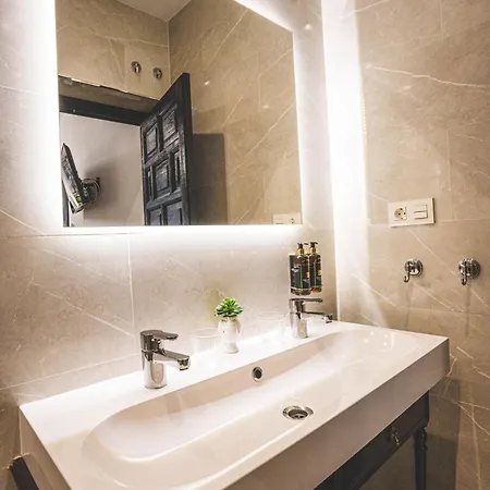 فندق Boutique Palacio De La Duquesa 3*